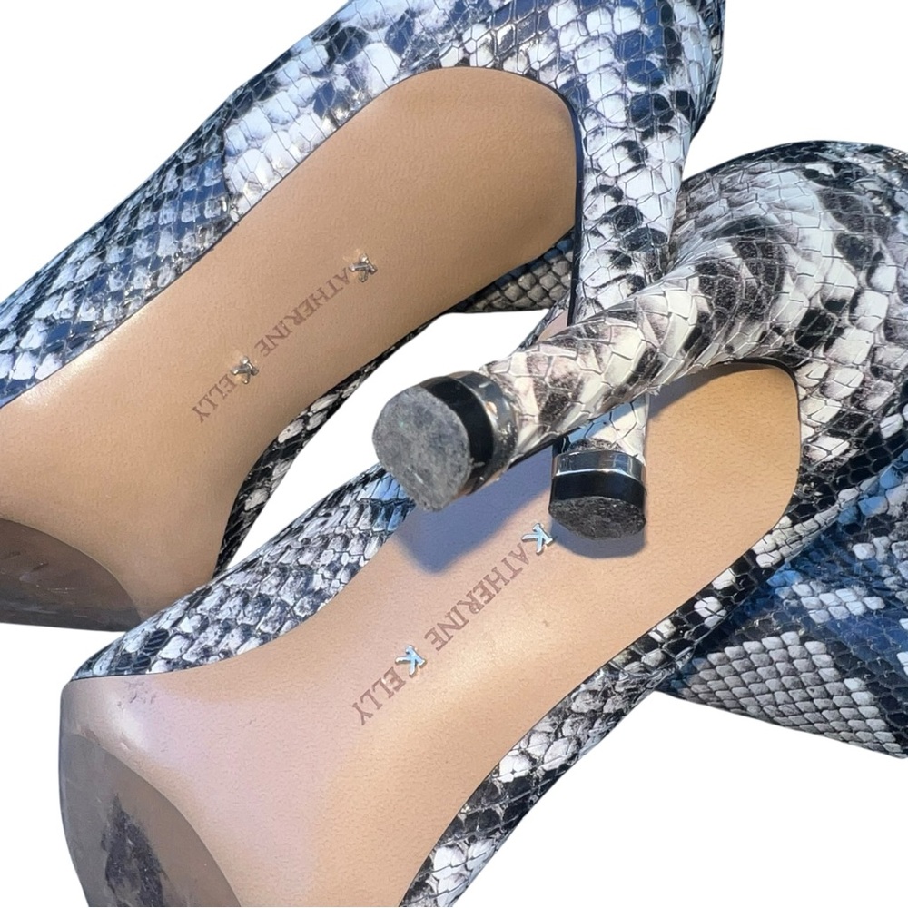 Snakeskin Genuine Leather Heeled Ankle Booties - Picture 5 of 6